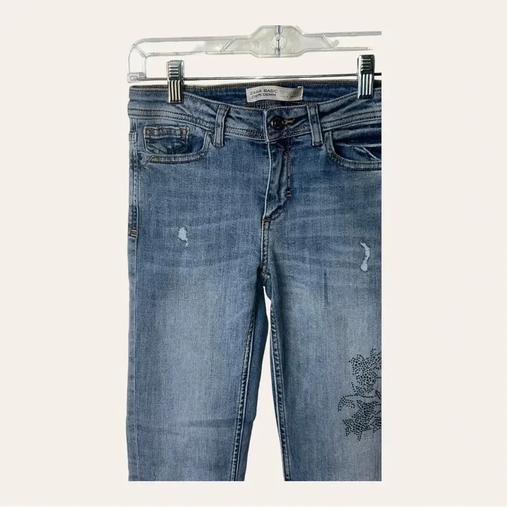 1063. ZARA‎ SKINNY SHARK BITE BOTTOMS DENIM JEANS SIZE 2